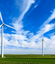 田野上的风力发电机4984#横屏 