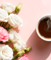 粉色背景鲜花与热咖啡素材11649#横屏 