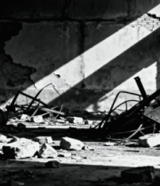 废弃房屋内部残骸景象5178#横屏 