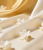 丝绸布料上散落的白色小花9408#横屏 