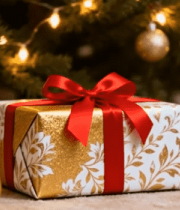 圣诞树旁的精美圣诞礼物15077#横屏 