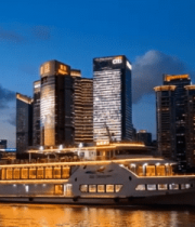 上海黄浦江游船与城市夜景9235#横屏 