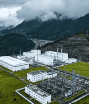 山区中的电力设施俯瞰7370#横屏 