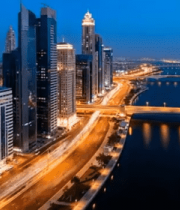 城市夜景高楼与车流俯瞰2770#横屏 