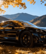 秋日山林中的黑色汽车1521#横屏 