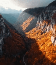 秋季山谷红叶自然风光11260#横屏 