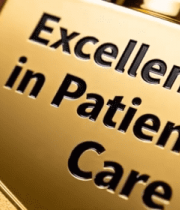 卓越患者护理奖杯特写1723#横屏 