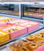 超市糕点展示柜内糕点13097#横屏 