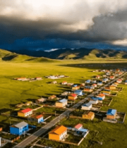 草原村庄鸟瞰全景11517#横屏 