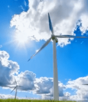 草原上的风力发电机(3)11315#横屏 