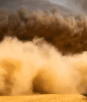 草原上的巨大风暴云景象7610#横屏 