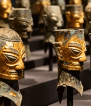 	 博物馆青铜金面文物展示2351#横屏 