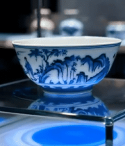 博物馆内展示青花瓷碗1183#横屏 