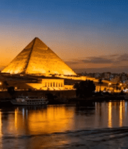 埃及金字塔河畔黄昏全景4425#横屏 