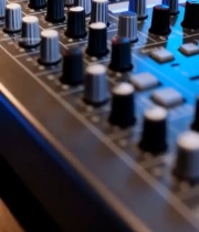  专业音频混音控制台特写5903#竖屏 	 