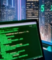  双手操作笔记本电脑编写代码967#竖屏 	 