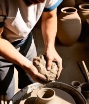  双手揉捏陶泥素材419#竖屏 	 