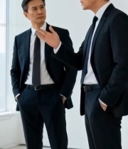  商务人士办公室交流场景(2)3497#竖屏 	 