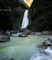 山间瀑布河流自然风光3403#竖屏 	 