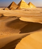  沙漠中的埃及金字塔景观6035#竖屏 	 
