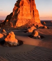  沙漠雅丹地貌自然风光3704#竖屏 	 