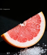  切片红心柚与冰糖特写3565#竖屏 	 