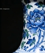  青花瓷瓶特写(1)3160#竖屏 	 