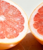  切开的红心柚特写(2)1534#竖屏 	 