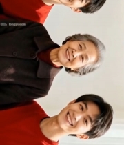  老人与年轻人同框微笑6423#竖屏 	 