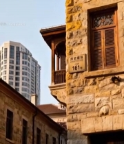  历史建筑号特写6342#竖屏 	 