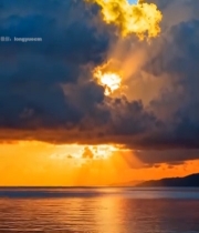  海上日落天空云霞美景7563#竖屏 	 