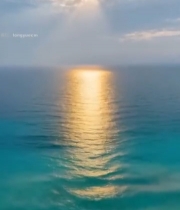  海上日出阳光洒在海面928#竖屏 	 