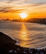  海滨城市日落全景1872#竖屏 	 