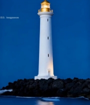 海边灯塔夜景素材1498#竖屏 	 