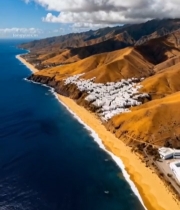  海岸边山丘与白色建筑航拍4615#竖屏 	 