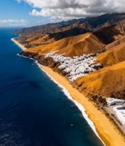  海岸边山丘与白色建筑航拍4615#竖屏 	 