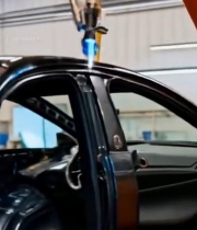  工厂汽车自动化焊接场景(1)7340#竖屏 	 