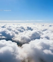  高空俯瞰云海与蓝天(1)6906#竖屏 	 