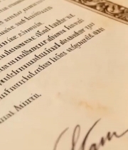  钢笔签字特写素材6893#竖屏 	 