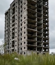  废弃烂尾楼建筑全景4789#竖屏 	 