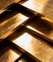  堆叠的金色金属板材素材4680#竖屏 	 
