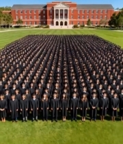  大学毕业生校园集体合影1603#竖屏 	 