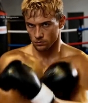  赤膊拳击手拳击训练画面2733#竖屏 	 