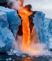  冰川与火山喷发碰撞景象7108#竖屏 	 